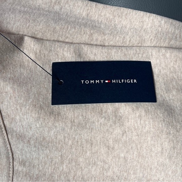 Tommy Hilfiger Short Sleeve Beige Top NWT - Picture 5 of 5